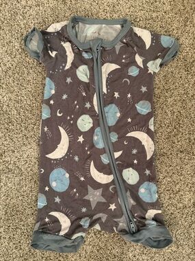 Little Sleepies To the Moon 6-12 Shorty